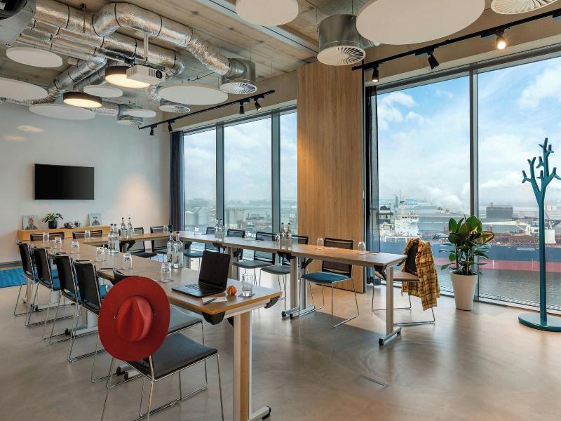 Moxy Amsterdam Houthavens - Toplantı
