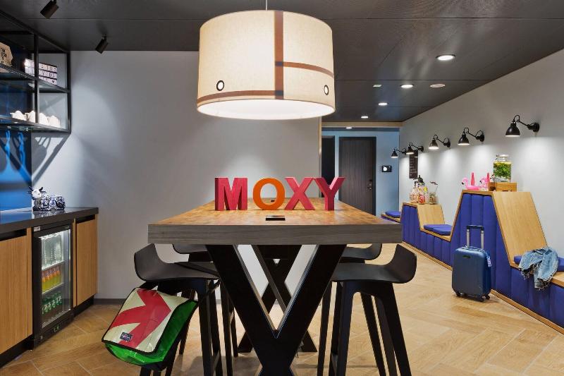 Moxy Amsterdam Houthavens - Toplantı