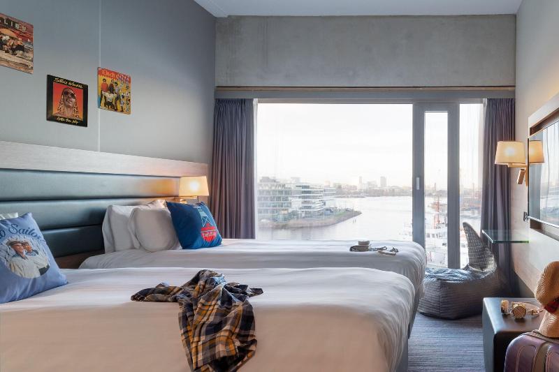 Moxy Amsterdam Houthavens - Oda