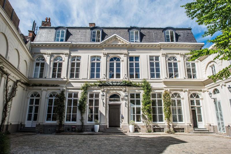 Clarance Hotel - Genel