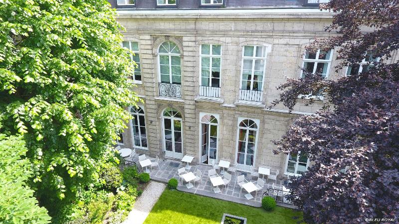 Clarance Hotel - Genel