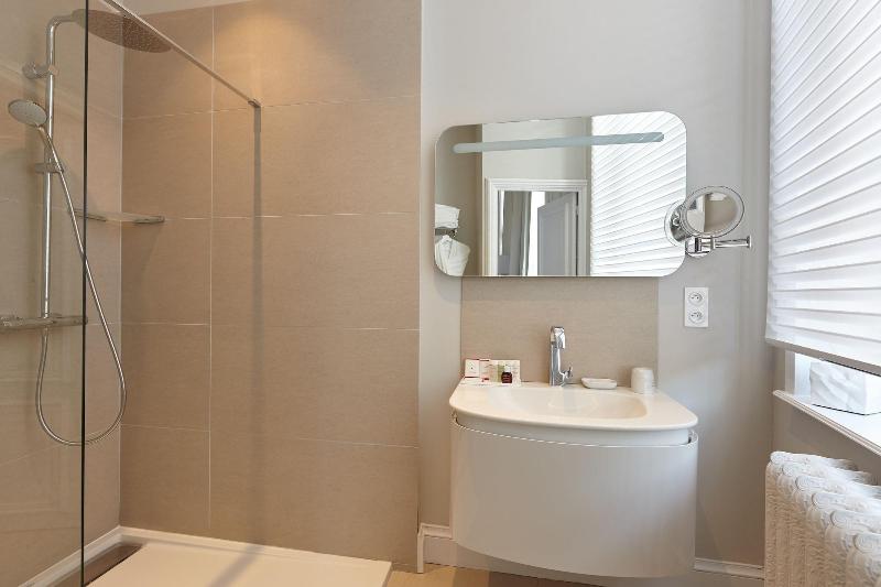 Clarance Hotel - Oda