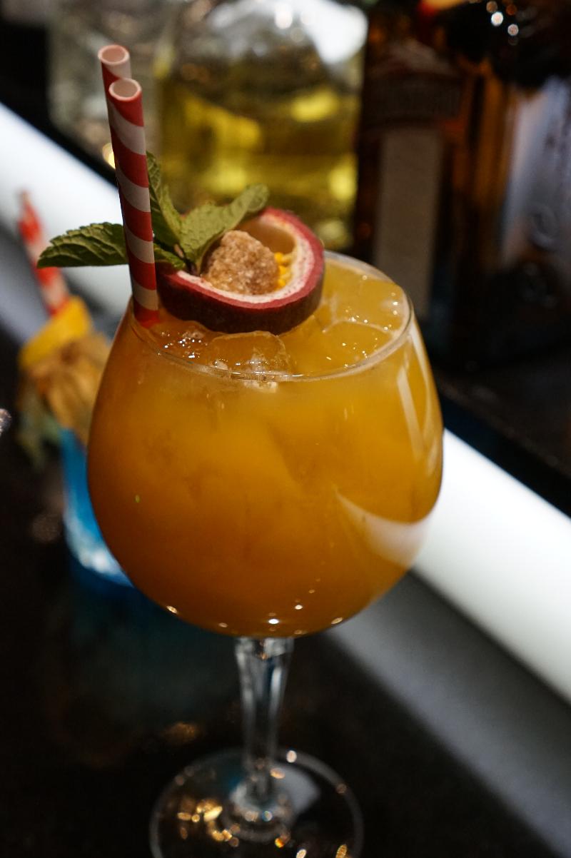 Doubletree by Hilton London Kensington - Bar