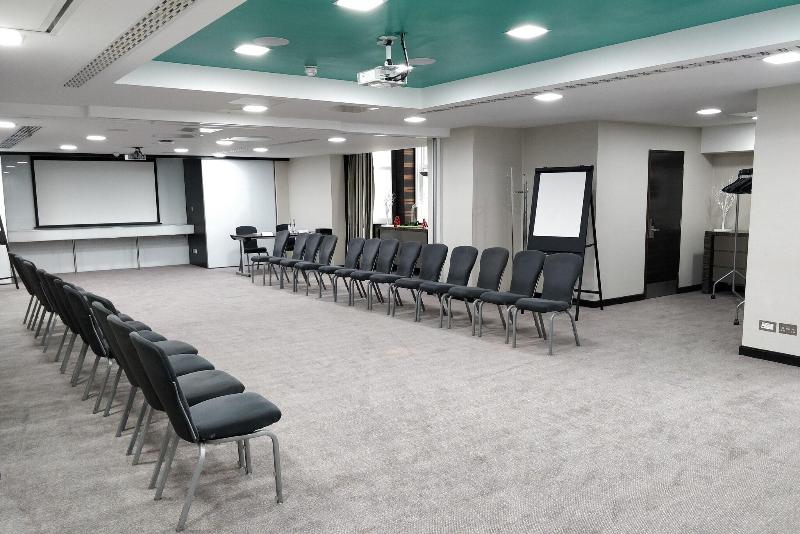 Doubletree by Hilton London Kensington - Toplantı