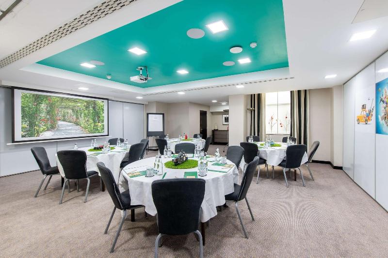 Doubletree by Hilton London Kensington - Toplantı