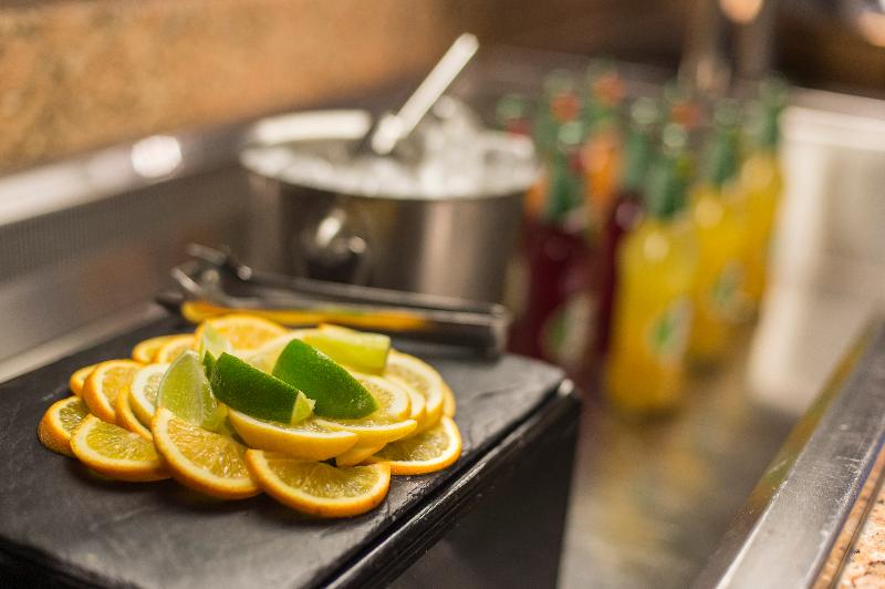 Doubletree by Hilton London Kensington - Genel