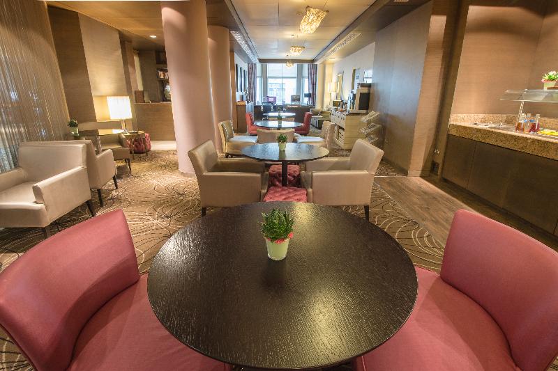 Doubletree by Hilton London Kensington - Genel
