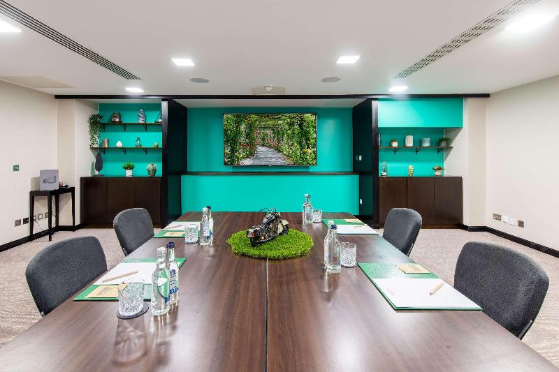 Doubletree by Hilton London Kensington - Genel