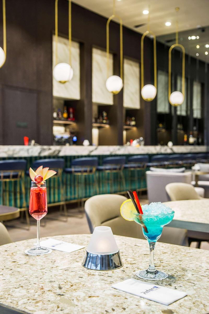 Radisson Collection Hotel Vadistanbul - Bar