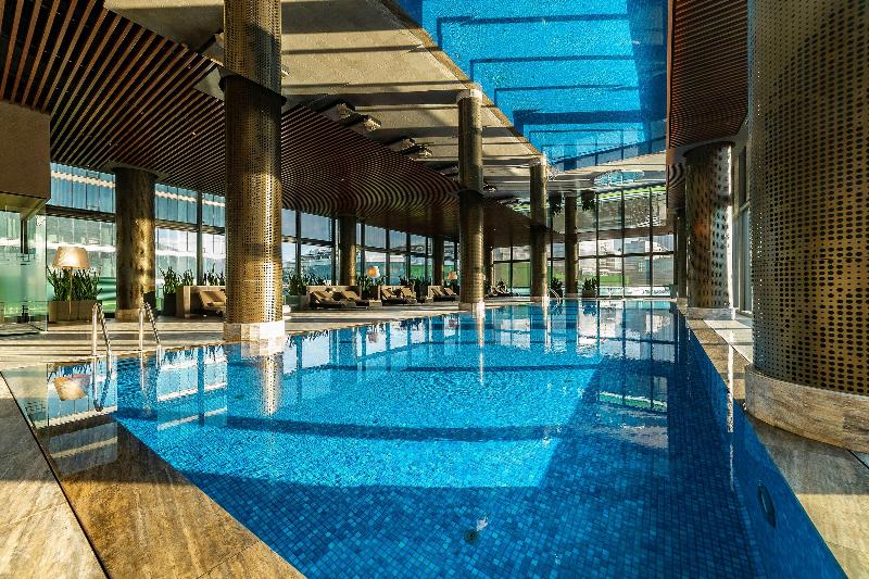 Radisson Collection Hotel Vadistanbul - Havuz