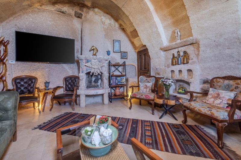 Eyes Of Cappadocia Cave Hotel - Lobi