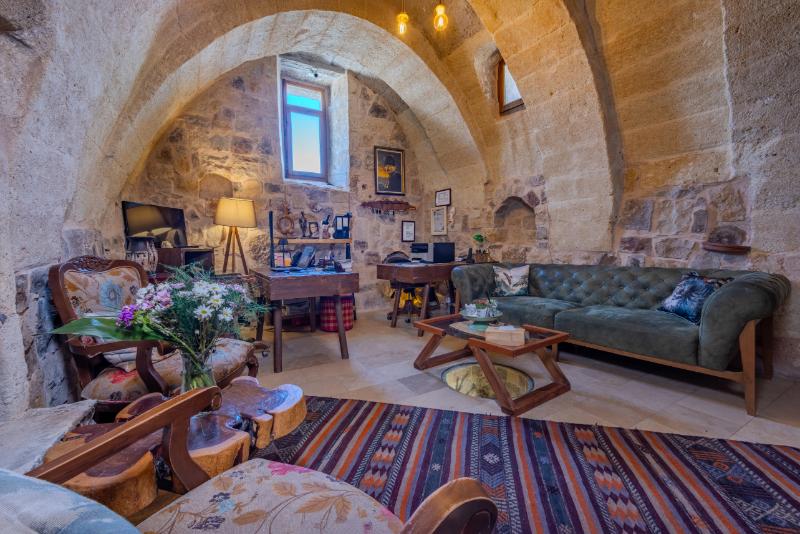 Eyes Of Cappadocia Cave Hotel - Lobi