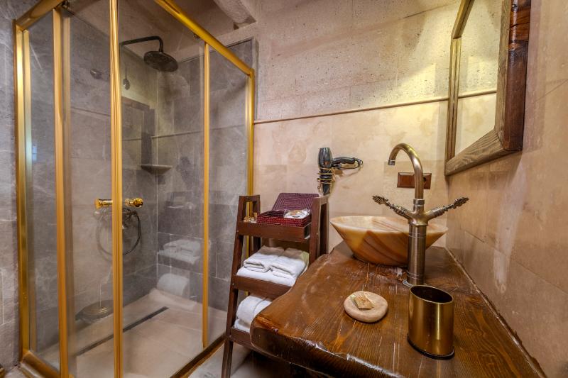 Eyes Of Cappadocia Cave Hotel - Oda