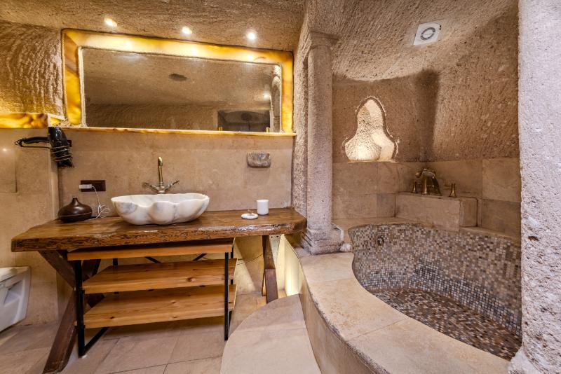 Eyes Of Cappadocia Cave Hotel - Oda