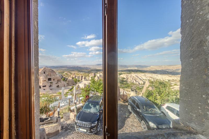 Eyes Of Cappadocia Cave Hotel - Oda