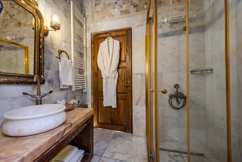Eyes Of Cappadocia Cave Hotel - Oda