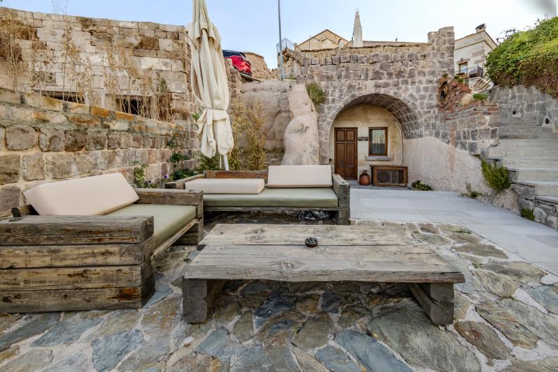 Eyes Of Cappadocia Cave Hotel - Oda