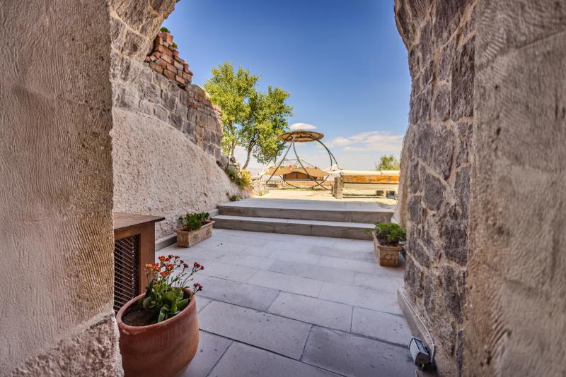 Eyes Of Cappadocia Cave Hotel - Oda