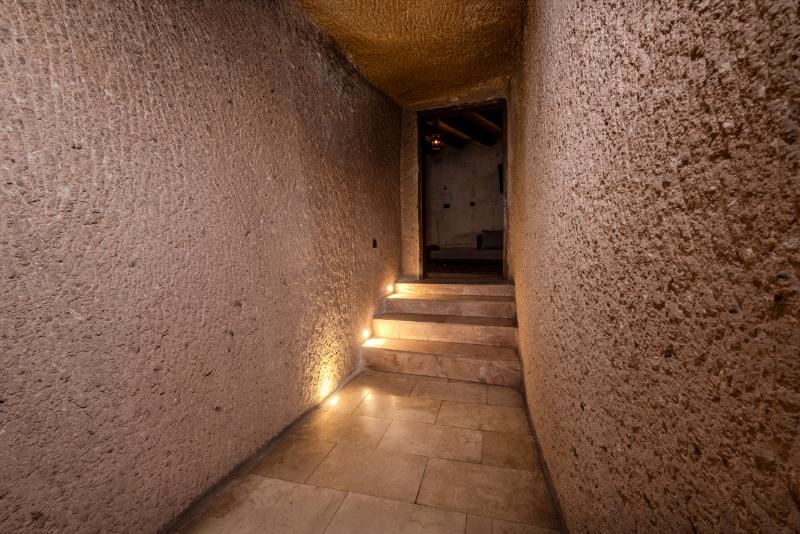 Eyes Of Cappadocia Cave Hotel - Oda