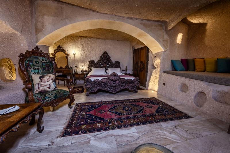 Eyes Of Cappadocia Cave Hotel - Oda
