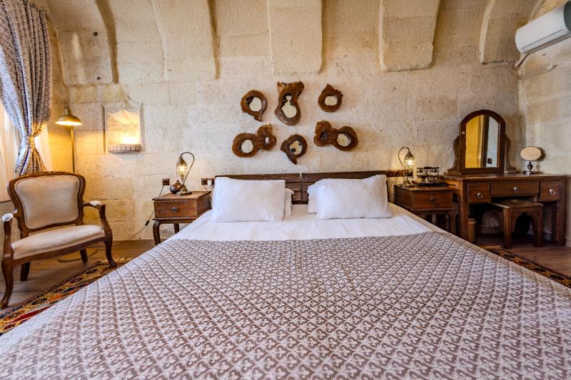 Eyes Of Cappadocia Cave Hotel - Oda