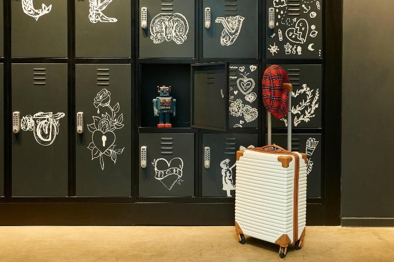 Moxy Edinburgh Airport - Genel