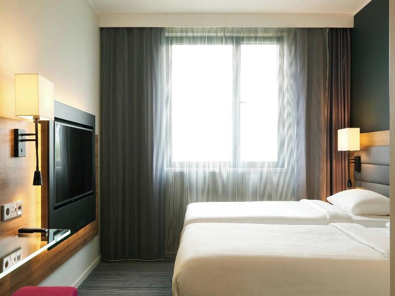 Moxy Edinburgh Airport - Oda