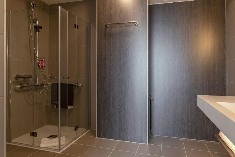 Moxy Edinburgh Airport - Oda