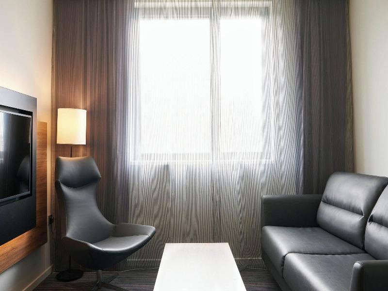 Moxy Edinburgh Airport - Oda