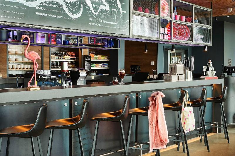 Moxy Edinburgh Airport - Restoran