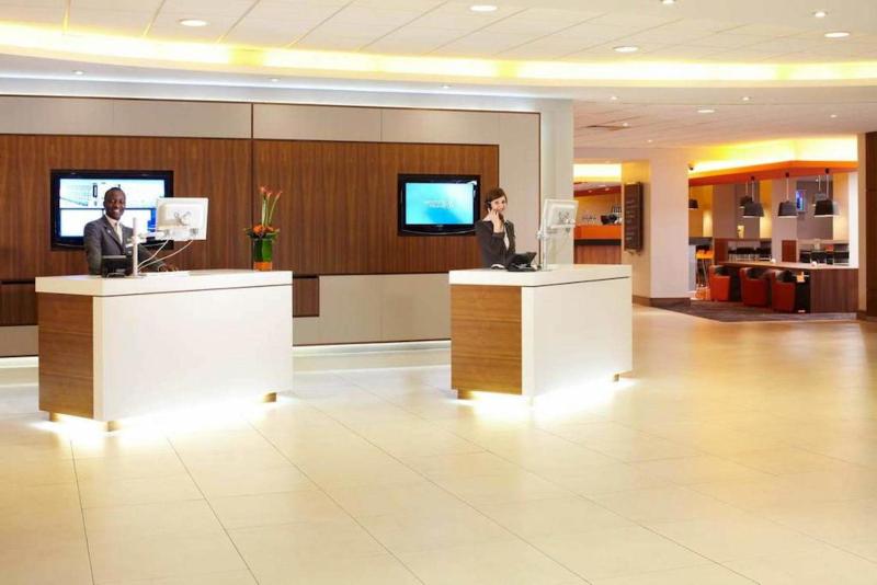 Novotel Londra Waterloo - Lobi