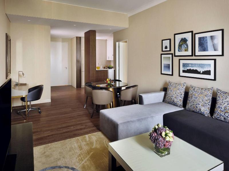 Marriott Executive Apartments Downtown Abu Dhabi - Oda