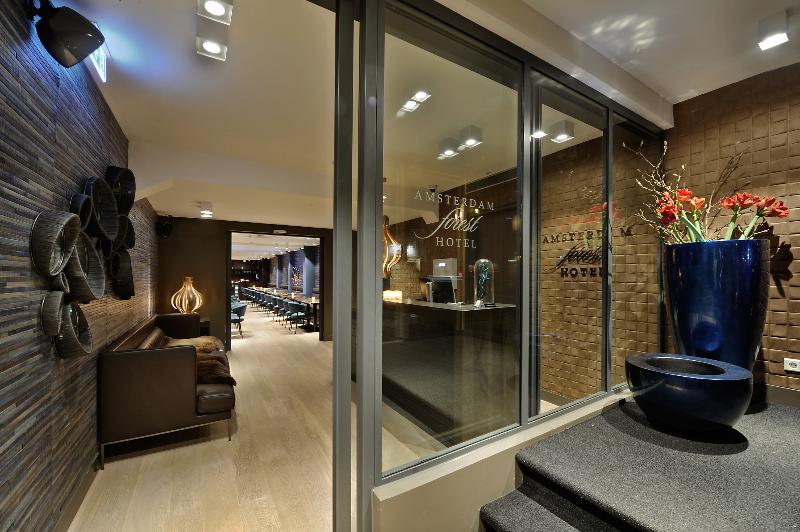 Amsterdam Forest Hotel - Lobi