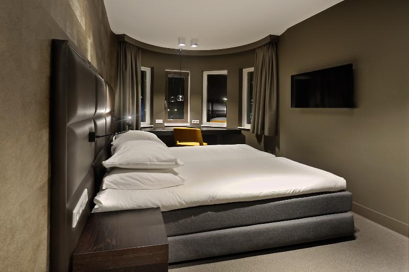 Amsterdam Forest Hotel - Oda