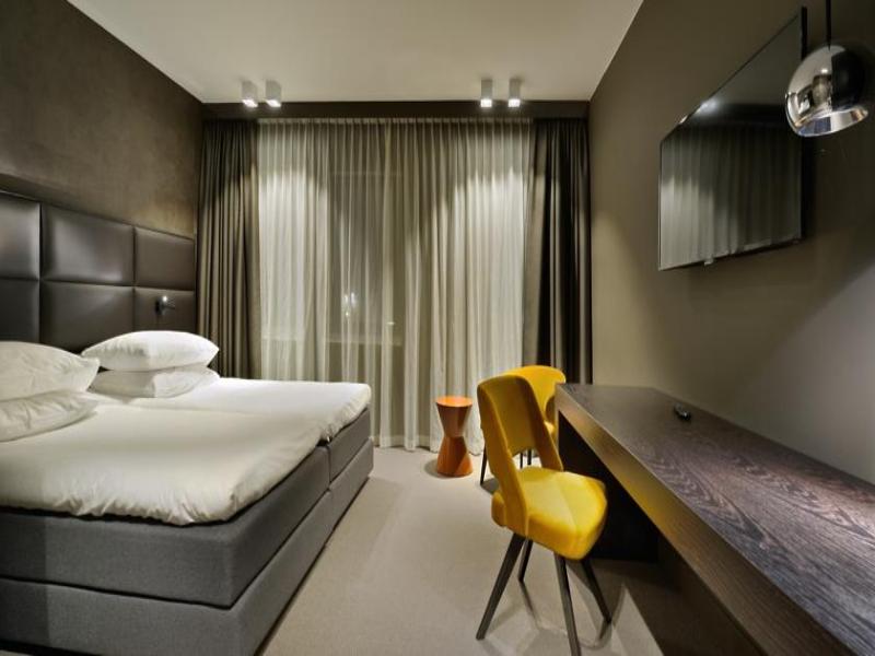 Amsterdam Forest Hotel - Oda