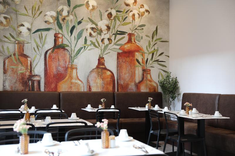 Reem Hotel - Restoran