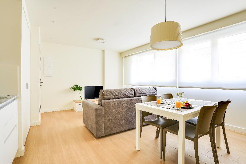 Sercotel Logroño Suites - Oda