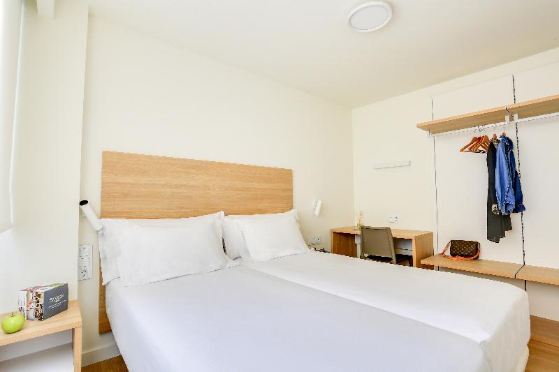 Sercotel Logroño Suites - Oda
