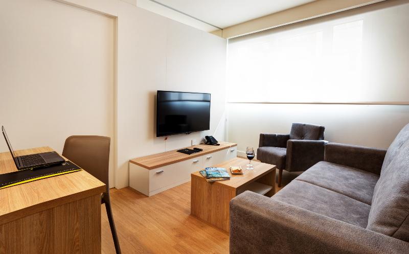 Sercotel Logroño Suites - Oda