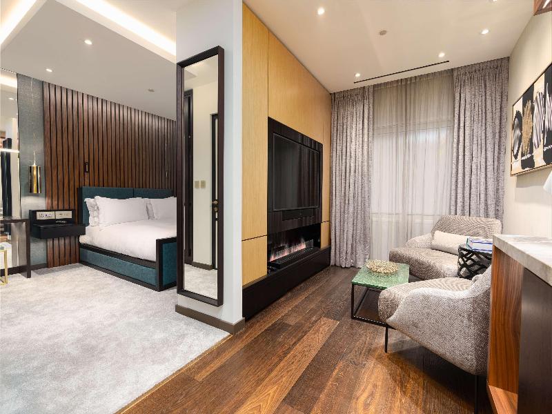 Middle Eight - Covent Garden - Oda