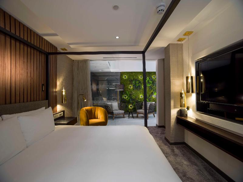 Middle Eight - Covent Garden - Oda