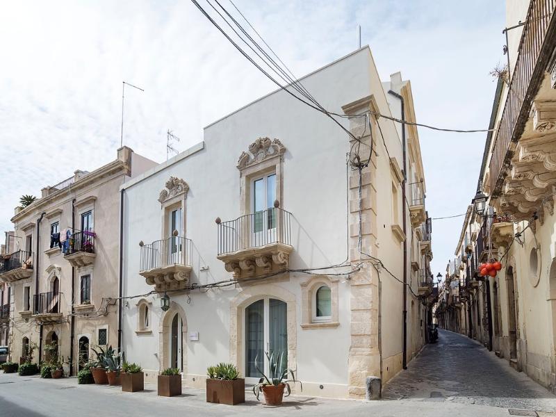 Re Federico Boutique Hotel - Genel
