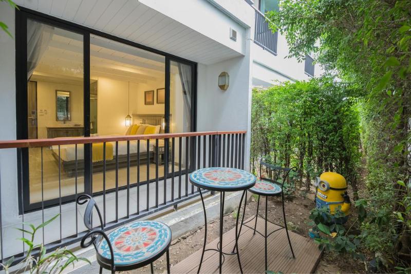 B2 Riverside Premier Resort - Oda