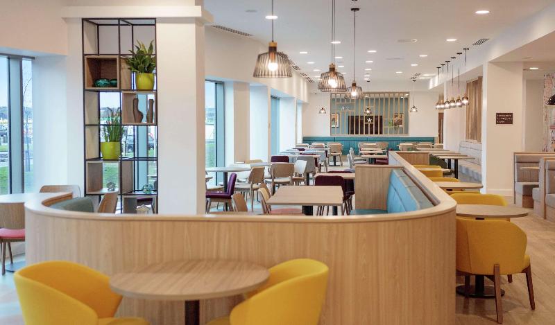 Hampton By Hilton Edinburgh Airport - Lobi