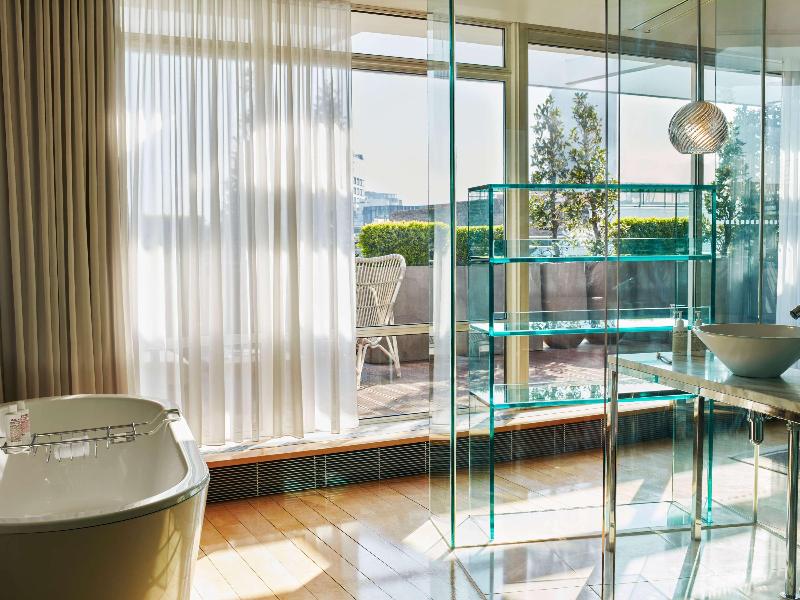 Sanderson London - Oda