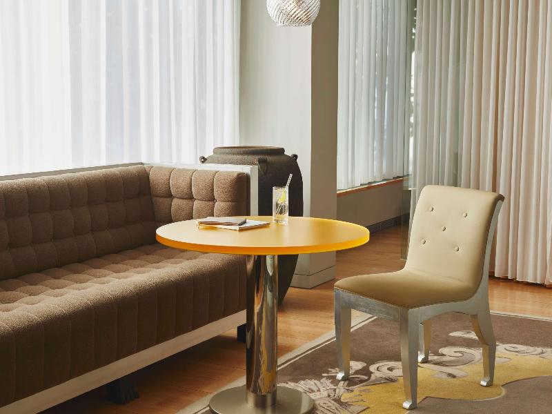 Sanderson London - Oda