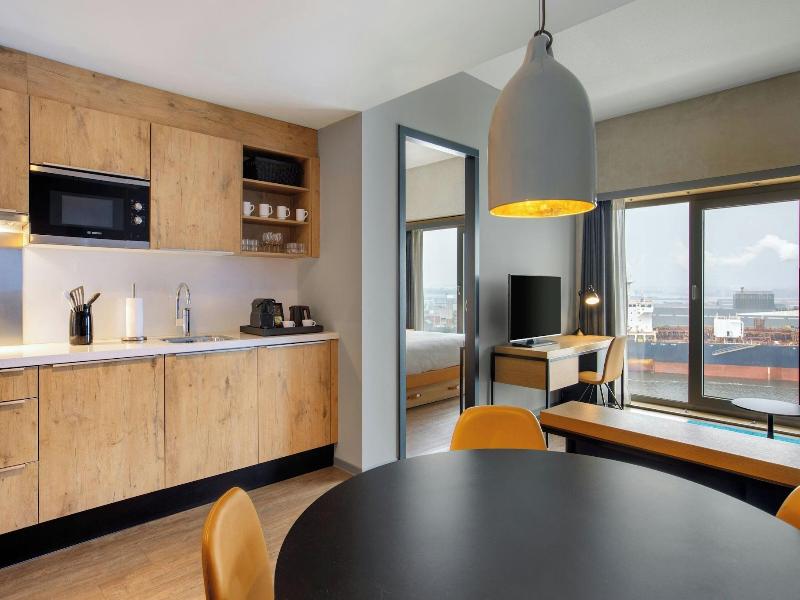 Residence Inn Amsterdam Houthavens - Lobi