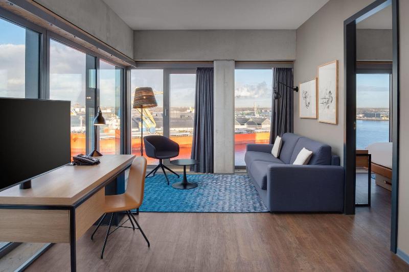 Residence Inn Amsterdam Houthavens - Lobi
