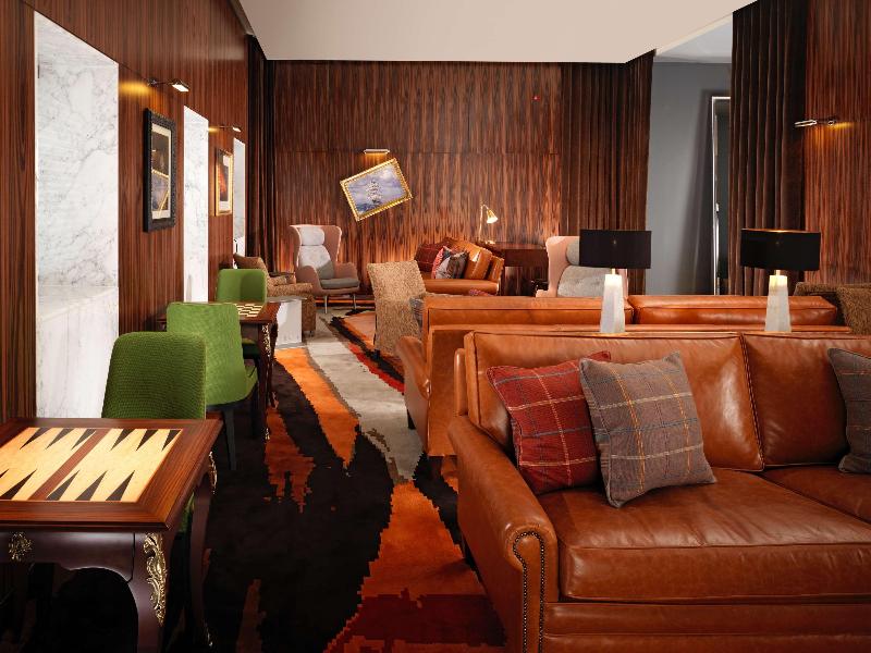 St Martins Lane London - Bar