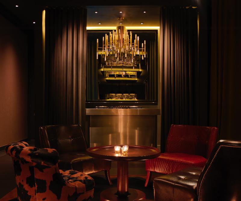 St Martins Lane London - Bar